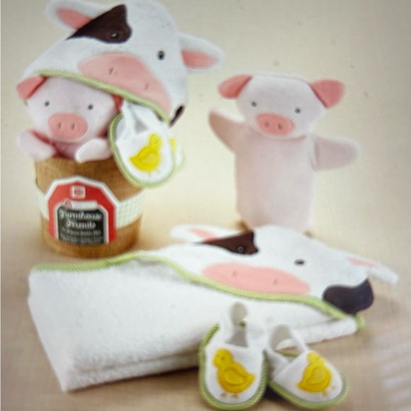 Farmhouse Friends 3-Piece Bathtime Bucket - Picture 1 of 3